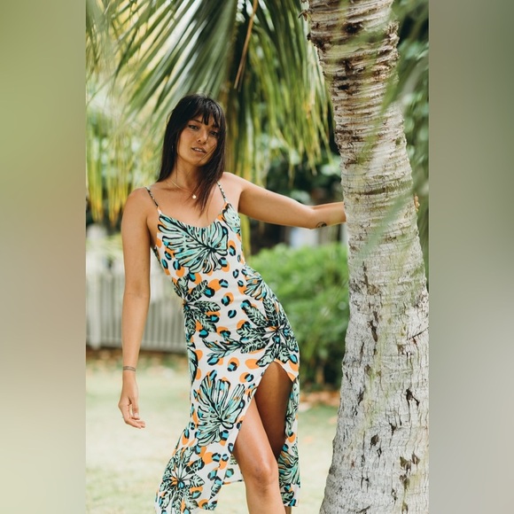 Xix palms Havana slit midi dress - Picture 1 of 15